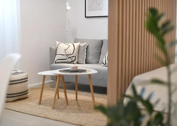 Consul - Center Zára