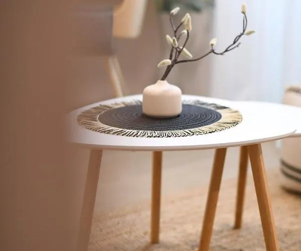 Consul - Center Apartman *