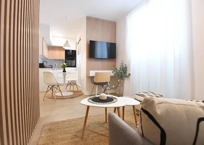 Consul - Center Apartman *